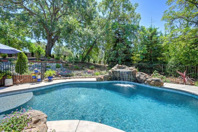 4032 Vega Loop, Shingle Springs, CA 95682