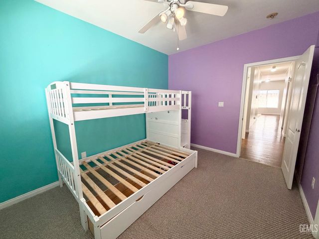 8504 Lighthouse Drive, Bakersfield, CA 93312
