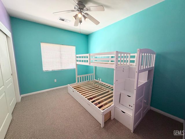 8504 Lighthouse Drive, Bakersfield, CA 93312