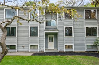 54 Staffordshire Lane C, Concord, MA 01742