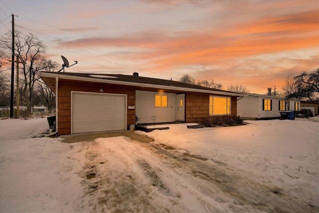 527 Riverside Drive, Battle Creek, MI 49015