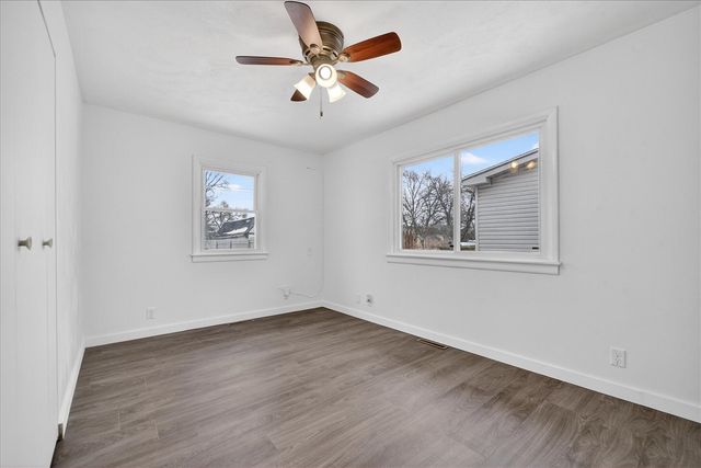 527 Riverside Drive, Battle Creek, MI 49015