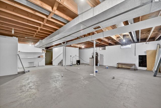 527 Riverside Drive, Battle Creek, MI 49015