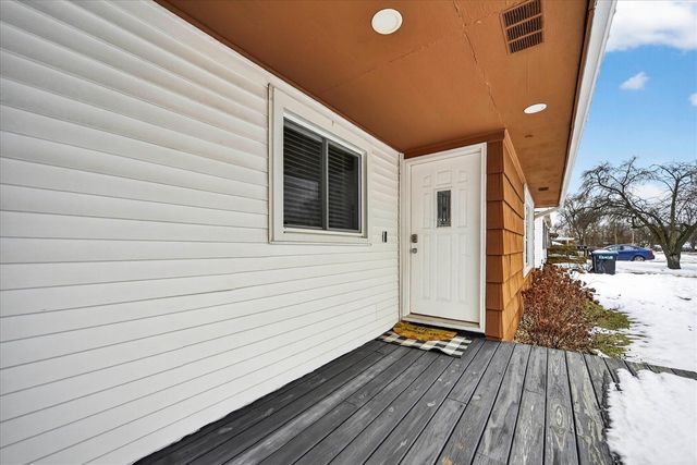 527 Riverside Drive, Battle Creek, MI 49015