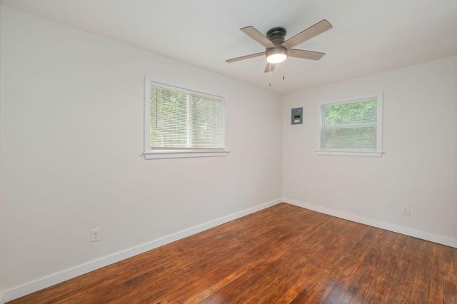 812 E Edney Avenue, Crestview, FL 32539