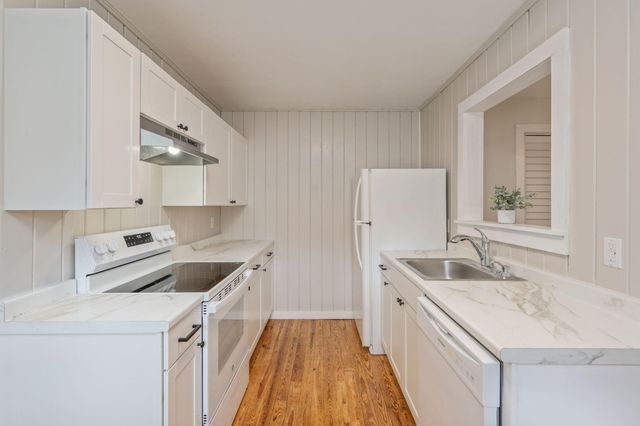812 E Edney Avenue, Crestview, FL 32539