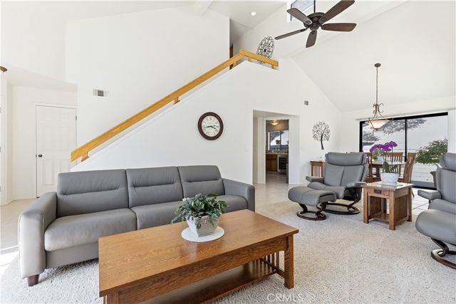 940 Moody Court, Paso Robles, CA 93446