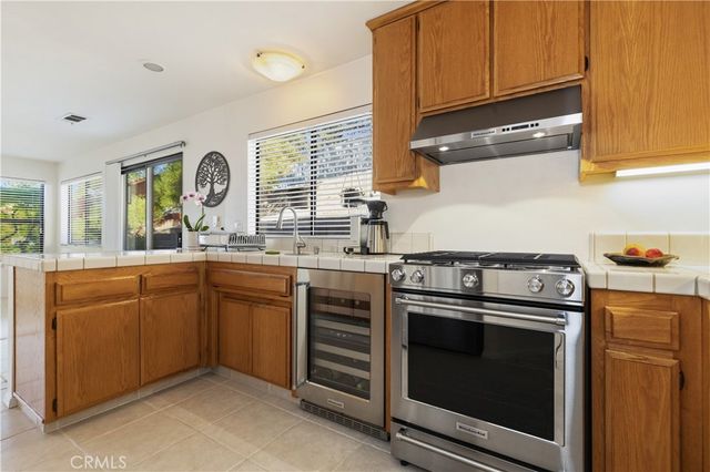 940 Moody Court, Paso Robles, CA 93446
