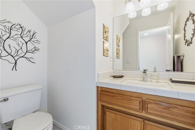 940 Moody Court, Paso Robles, CA 93446