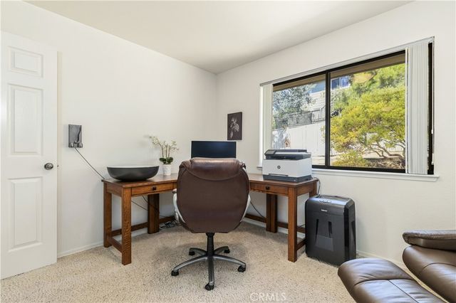 940 Moody Court, Paso Robles, CA 93446