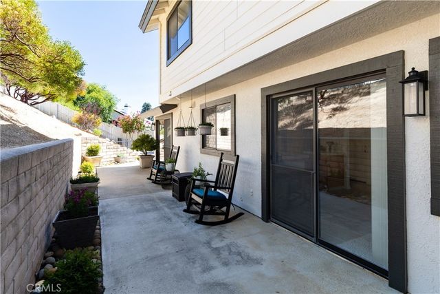 940 Moody Court, Paso Robles, CA 93446