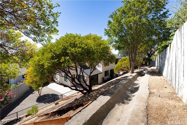940 Moody Court, Paso Robles, CA 93446