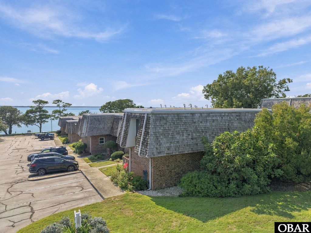 Image 2 of property listing at 500 W Villa Dunes Drive, Nags Head, NC 27959