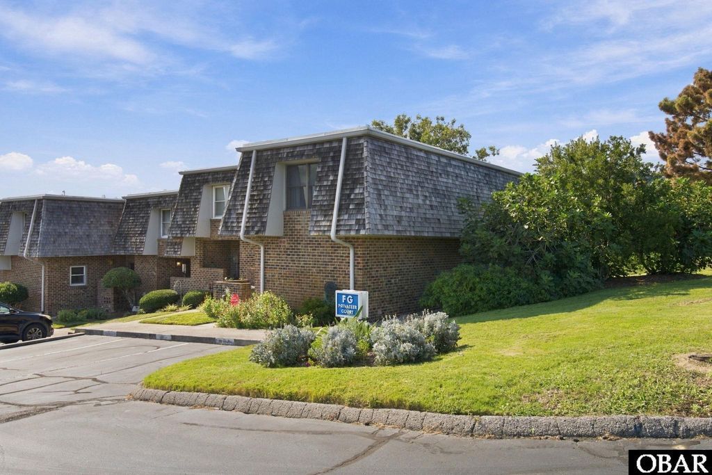 Image 33 of property listing at 500 W Villa Dunes Drive, Nags Head, NC 27959
