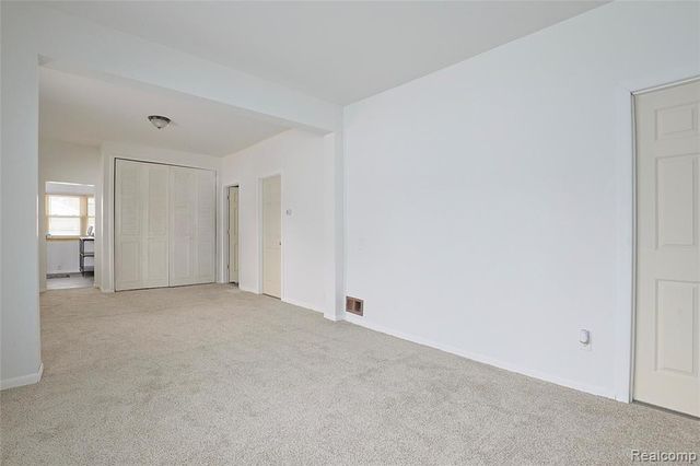 909 N Granger Street, Saginaw, MI 48602