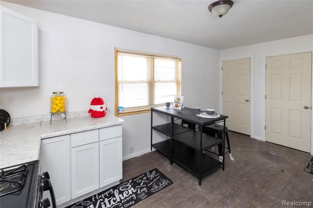 909 N Granger Street, Saginaw, MI 48602