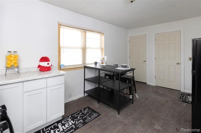 909 N Granger Street, Saginaw, MI 48602