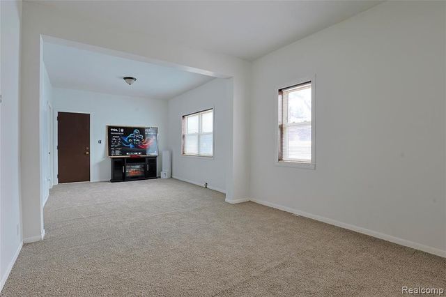 909 N Granger Street, Saginaw, MI 48602