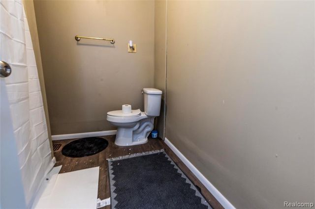 909 N Granger Street, Saginaw, MI 48602