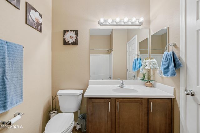 117 W REEVES Avenue, San Tan Valley, AZ 85140