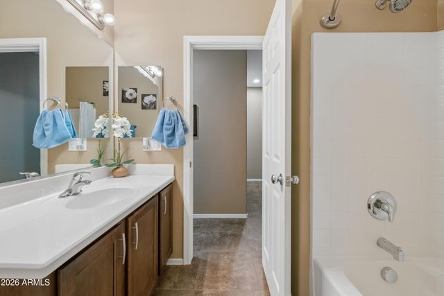 117 W REEVES Avenue, San Tan Valley, AZ 85140