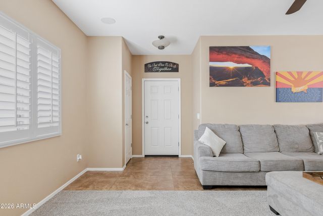 117 W REEVES Avenue, San Tan Valley, AZ 85140