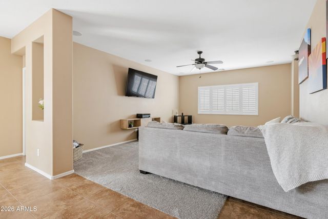 117 W REEVES Avenue, San Tan Valley, AZ 85140