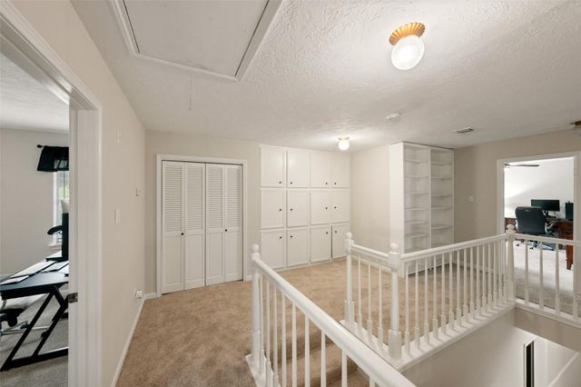 675 Stonewall Jackson Drive, Conroe, TX 77302