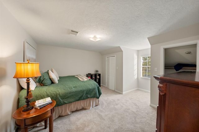 675 Stonewall Jackson Drive, Conroe, TX 77302