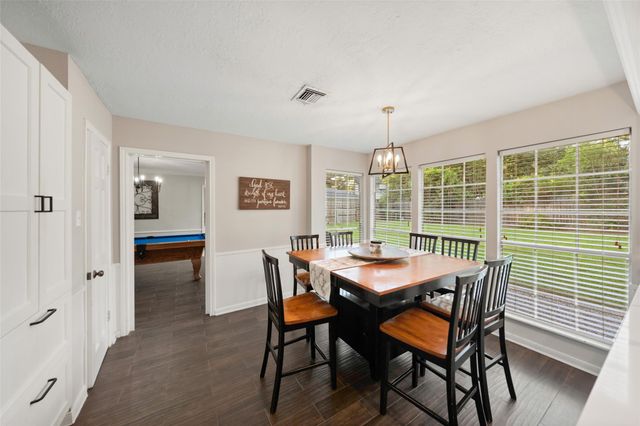 675 Stonewall Jackson Drive, Conroe, TX 77302