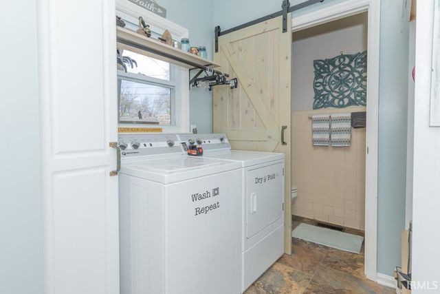 1521 Martin Circle, Evansville, IN 47715