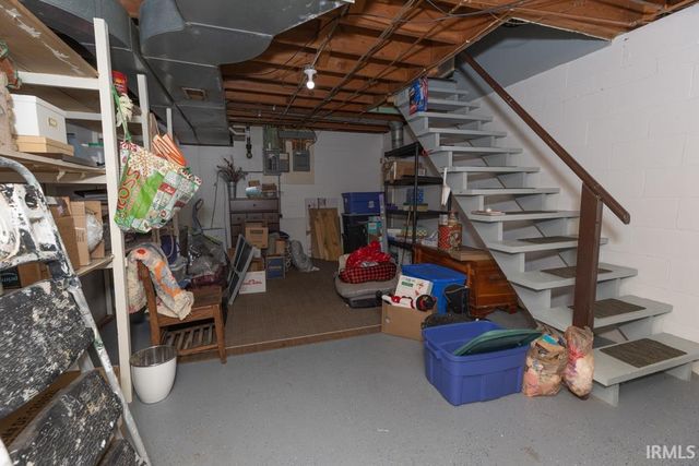 1521 Martin Circle, Evansville, IN 47715