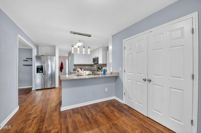 112 Jasmine Valley Court, Holly Springs, NC 27540