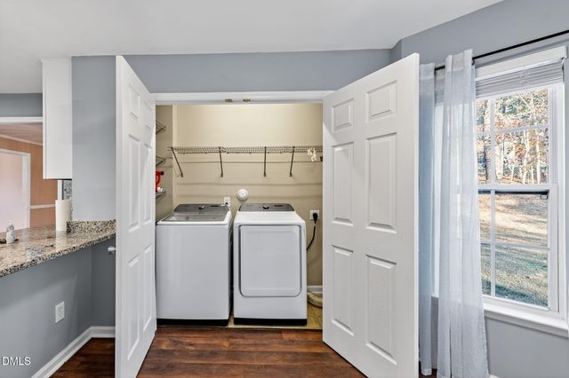 112 Jasmine Valley Court, Holly Springs, NC 27540