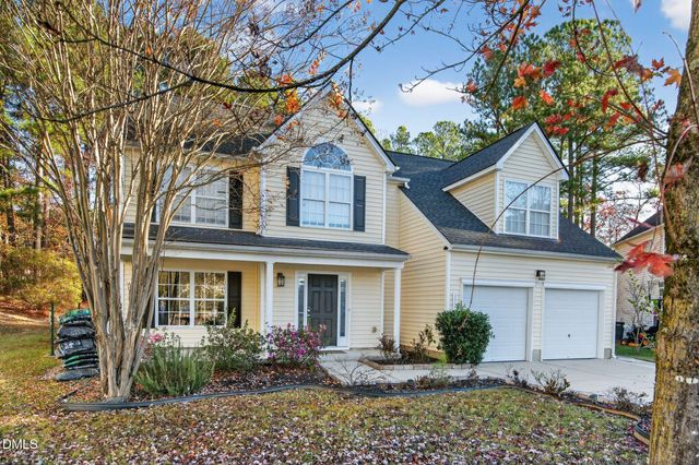 112 Jasmine Valley Court, Holly Springs, NC 27540