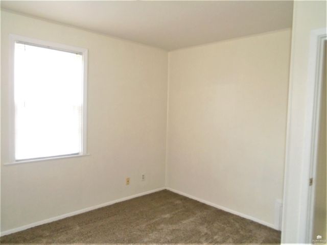 750 W 1st Street, Junction City, KS 66441