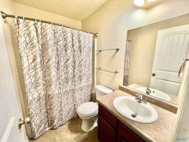 108 Fire Fly Lane, Owens Cross Roads, AL 35763