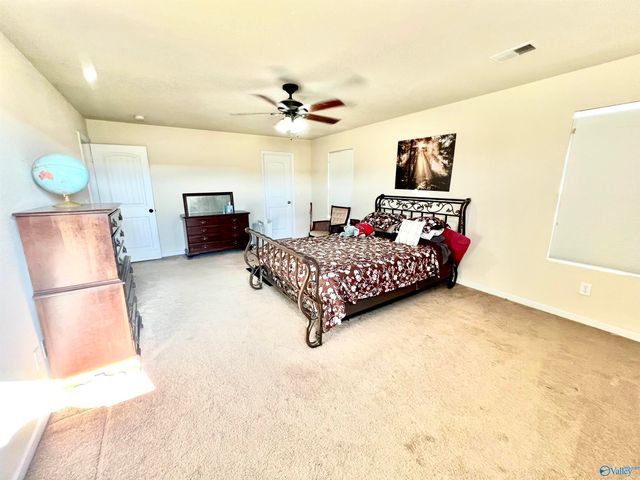 108 Fire Fly Lane, Owens Cross Roads, AL 35763