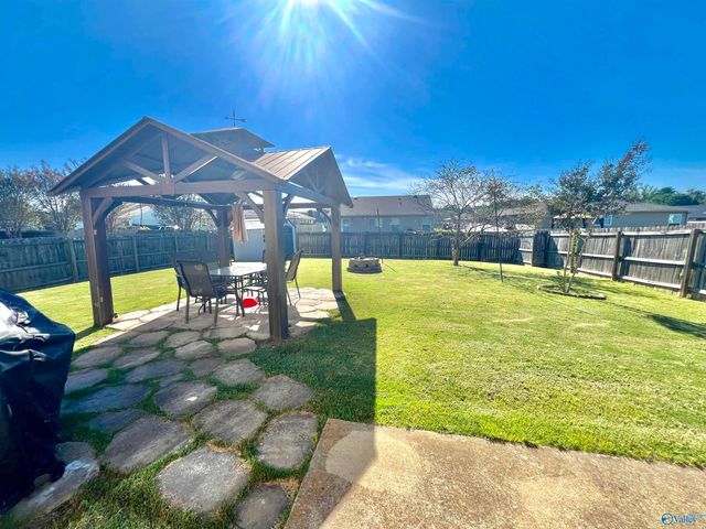 108 Fire Fly Lane, Owens Cross Roads, AL 35763