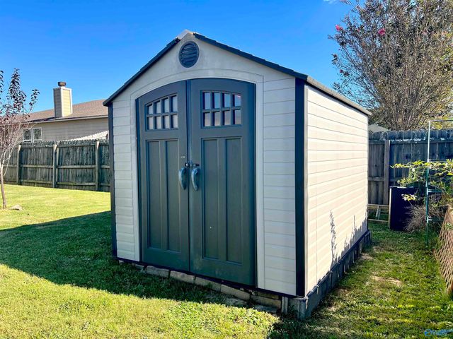 108 Fire Fly Lane, Owens Cross Roads, AL 35763