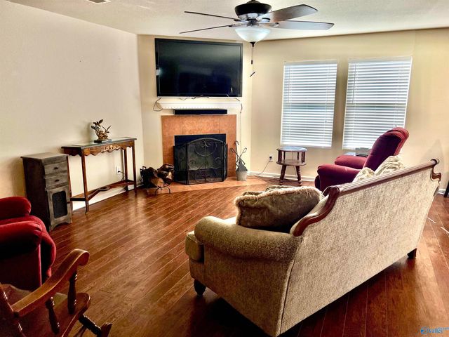 108 Fire Fly Lane, Owens Cross Roads, AL 35763