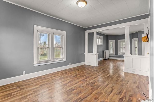 63 Elm Street, River Rouge, MI 48218