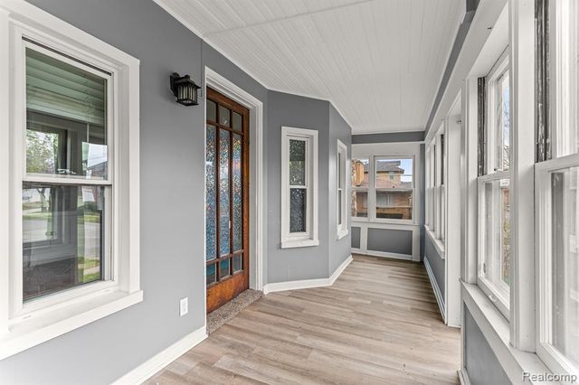 63 Elm Street, River Rouge, MI 48218