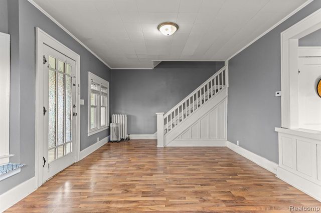 63 Elm Street, River Rouge, MI 48218