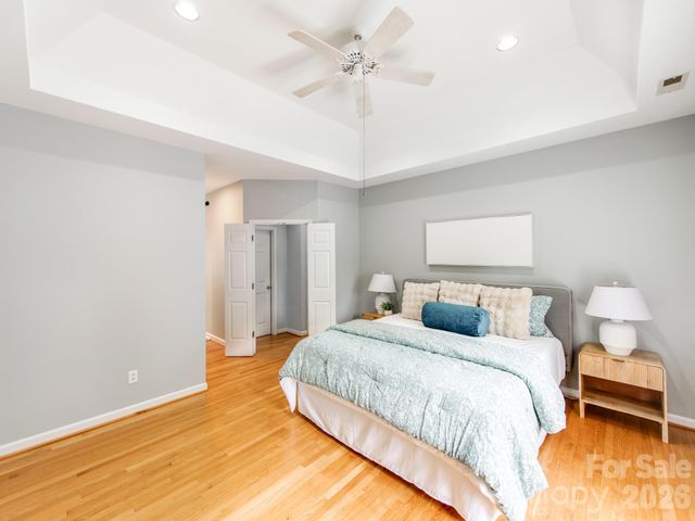 7015 Oakview Lane, Charlotte, NC 28226