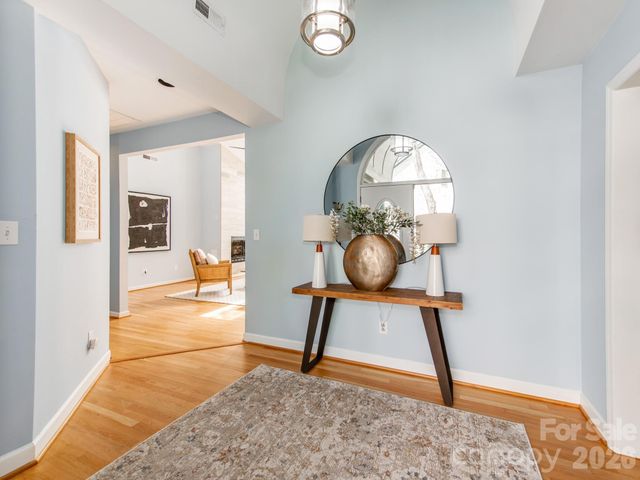 7015 Oakview Lane, Charlotte, NC 28226