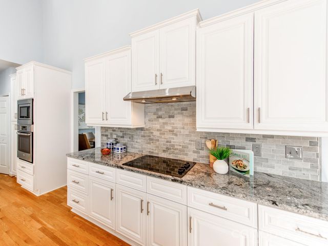 7015 Oakview Lane, Charlotte, NC 28226