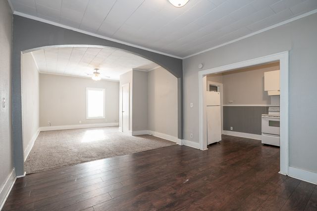 516 S Yorktown Avenue, Tulsa, OK 74104