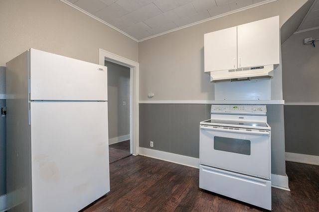 516 S Yorktown Avenue, Tulsa, OK 74104