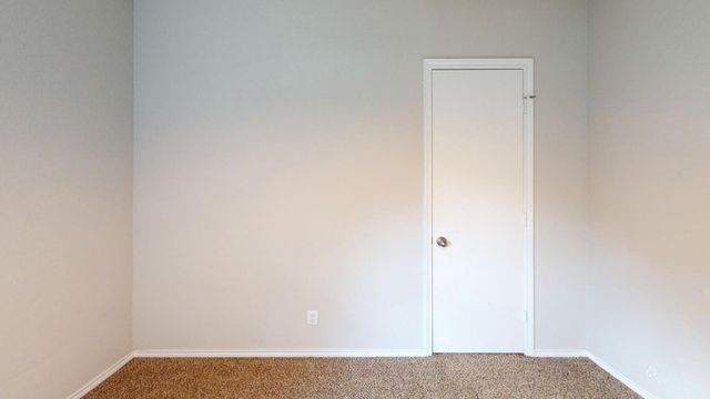5513 Diaz Avenue, Fort Worth, TX 76107